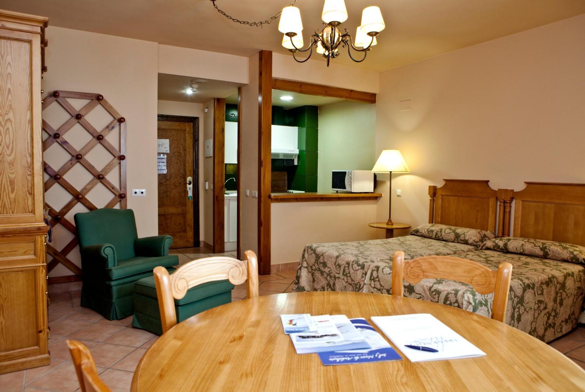 Hotel Apartamentos Trevenque Sierra Nevada Zewnętrze zdjęcie